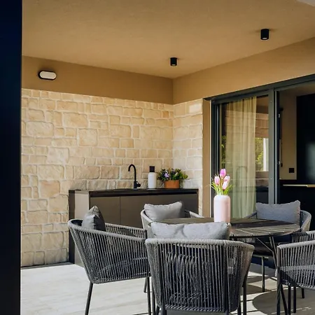 Villa Marine With Pool In Picturesque Village Tar Near Porec *