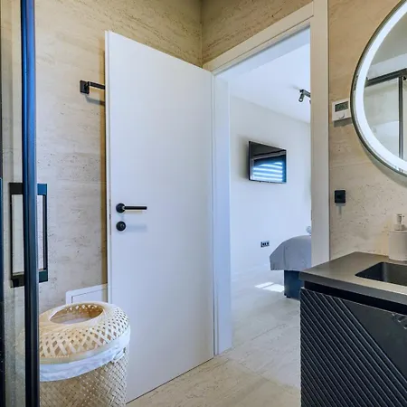 Villa Marine With Pool In Picturesque Village Tar Near Porec *