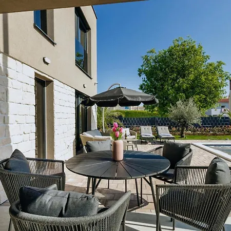 Villa Marine With Pool In Picturesque Village Tar Near Porec *
